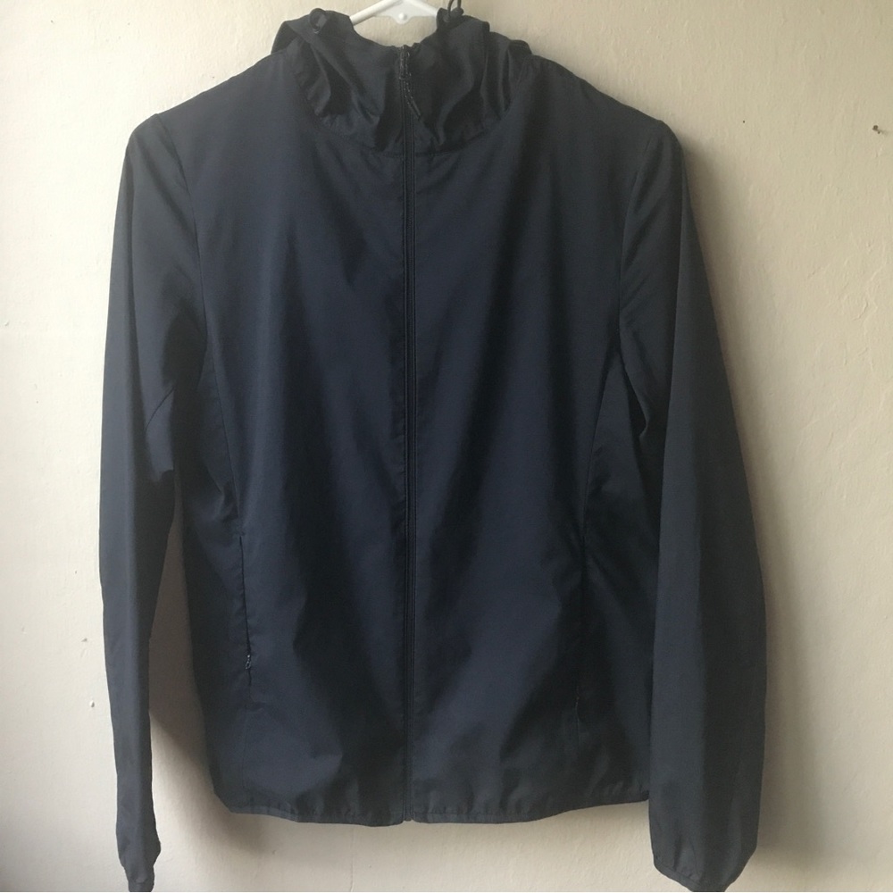 uniqlo dark blue pocketable parka